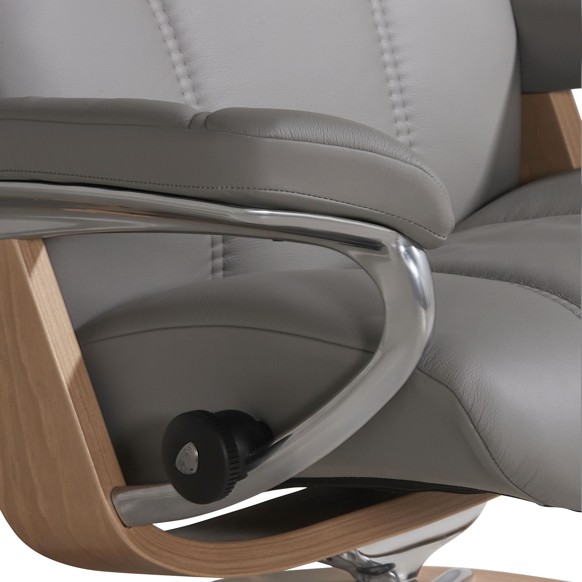 Consul Medium Signature Grey Batick Leather Recliner Chair and Footstool, Batick Wild Dove Grey And Oak