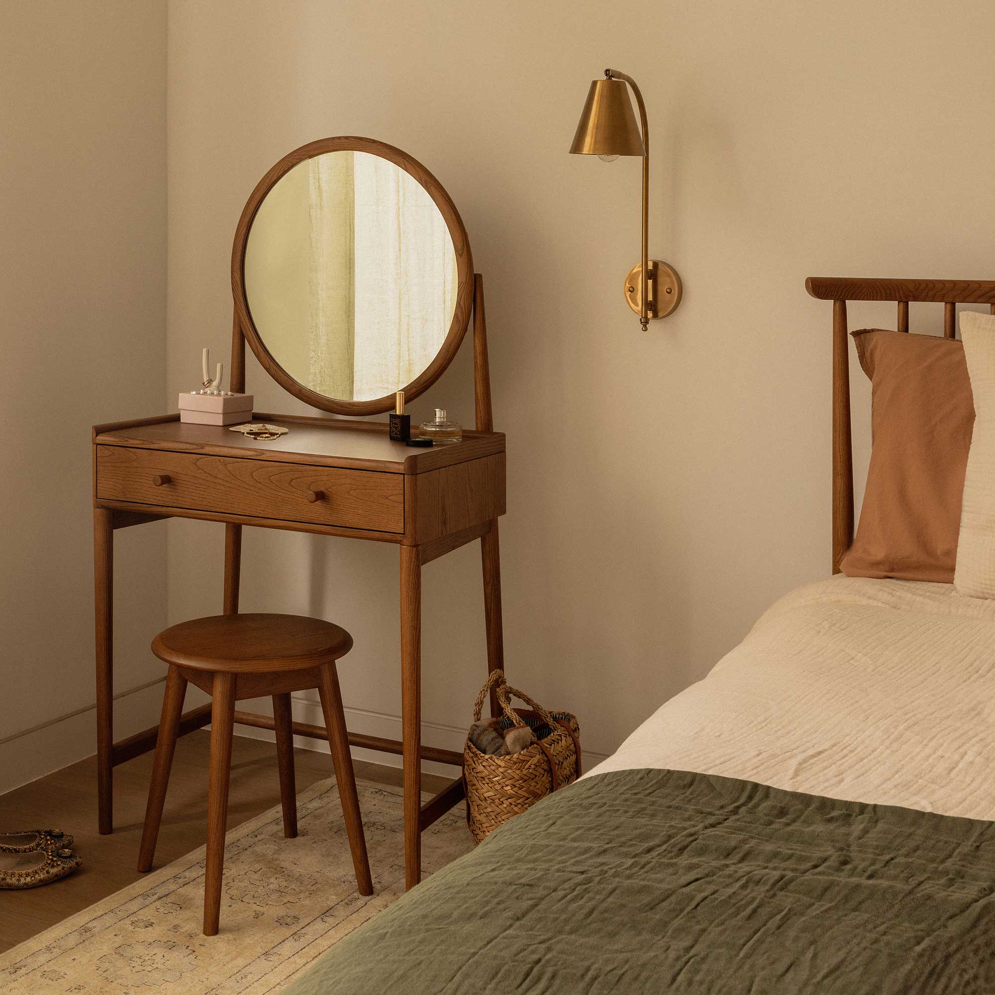 Salina Vintage Ash Dressing Table , Ash Wood