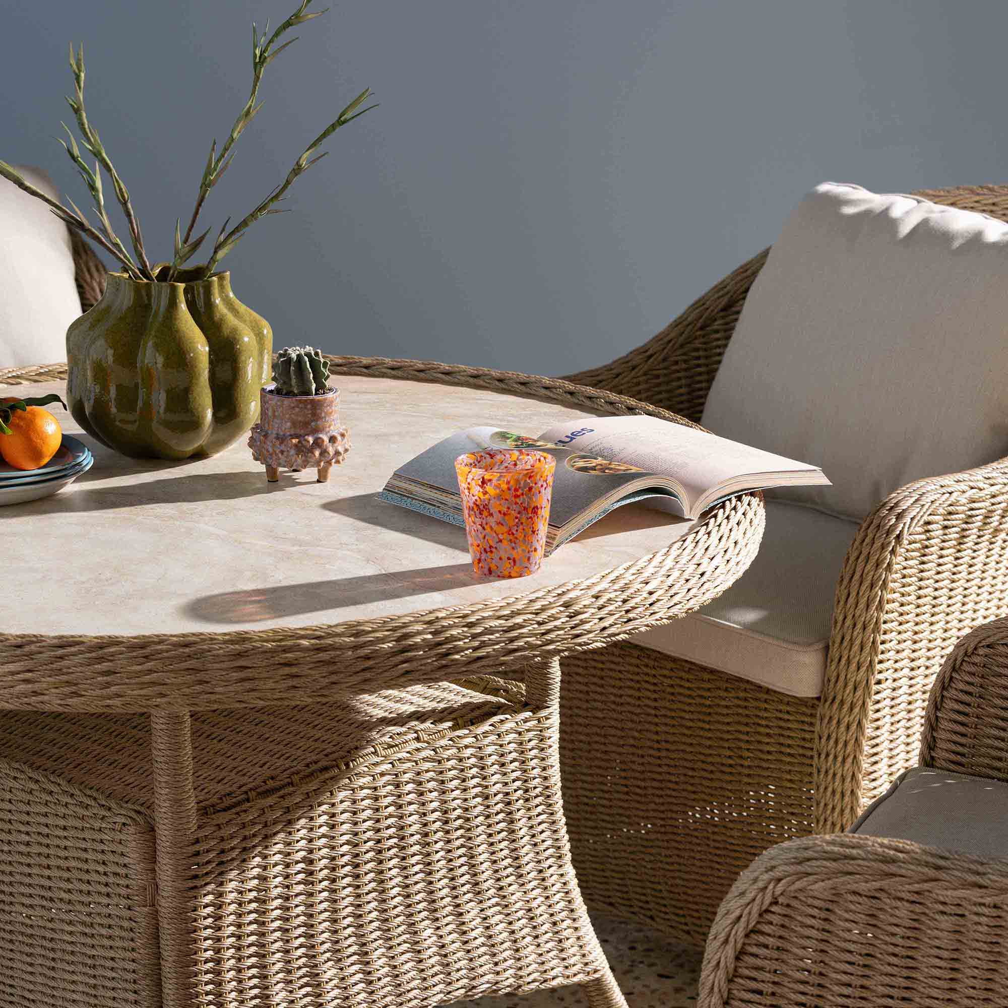 Garda Round 4 Seater Wicker Garden Dining Set