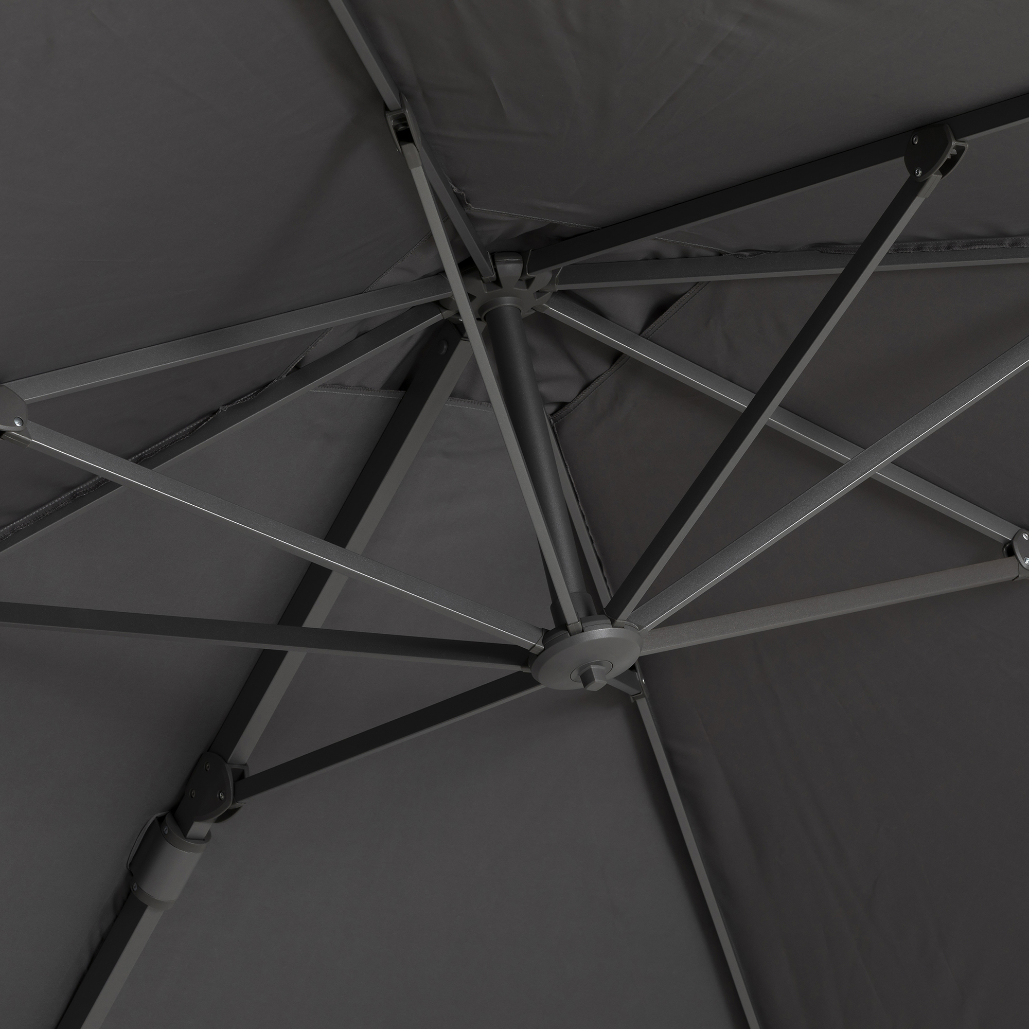 Reef Anthracite Grey 3M Parasol With Wheel Base and Protective Cover