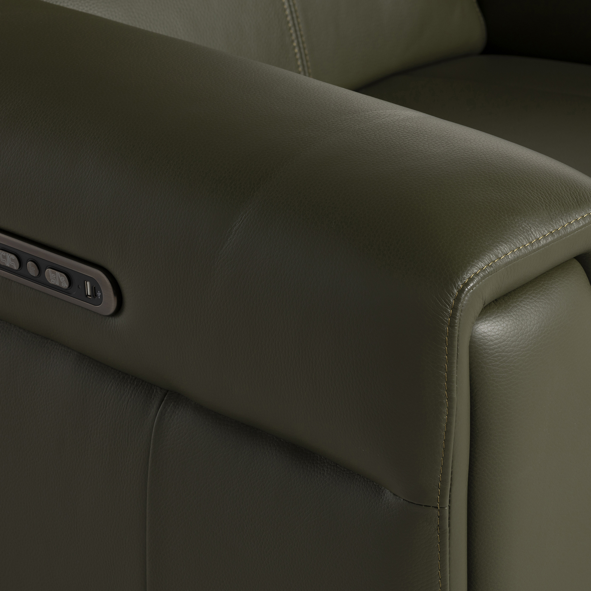 Kerren Power Recliner Armchair With Head Tilt - Blue Tooth & Battery Pack In 40/10 Pine