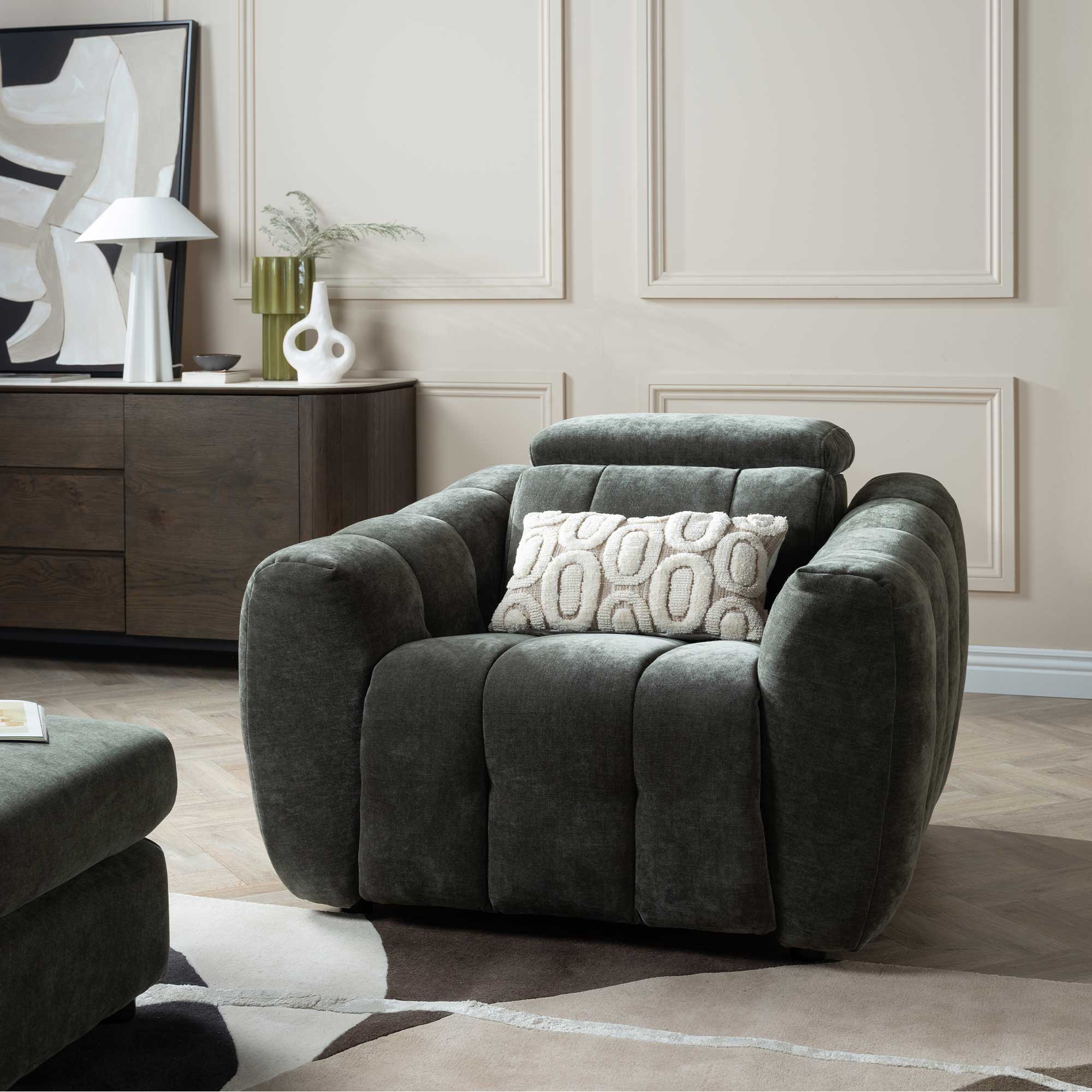 Montgomery Power Chair and Headrest - Manhattan Pine 58001 F8